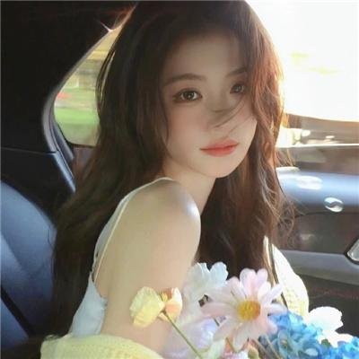 美女来了